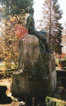 Monumento a Casimiro Sainz. Parque de Cupido. Reinosa