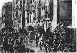 Cortejo funebre por los heroes de la guerra