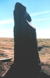 Foto A.  Menhir