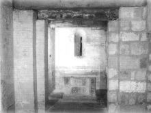 Cripta de iglesia prerrománica. Siglos VII al IX