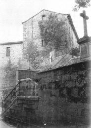 Escalera del Rosario (1884). Acceso a la hospedería