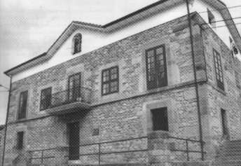 Escuela Fernández de los Ríos, en Pesquera